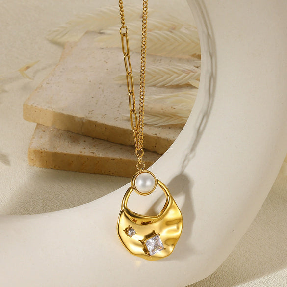 Wholesale Jewelry Medieval Style Imitation Pearl And Stainless Steel Flower Necklace With Electroplating Twist Chain For Women