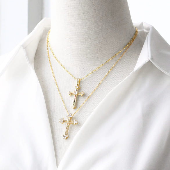 Wholesale Jewelry Minimalist Cross Pendant Necklace Copper 18K Gold Plated Zircon Snake Bone Chain