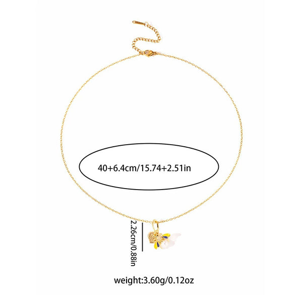 Wholesale Jewelry Minimalist Fashion Animal Zodiac Bee Heart Pendant Necklace Titanium Steel Copper Electroplating O Word Chain For Women