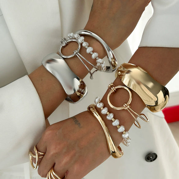 Wholesale Jewelry Minimalist Geometric Alloy And Pearl Bracelet Electroplated