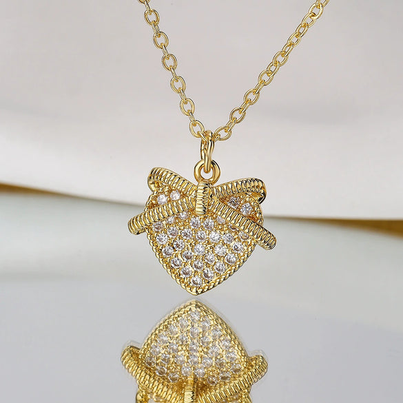 Wholesale Jewelry Minimalist Geometric Copper Zircon Pearl Love Pendant Necklace For Women