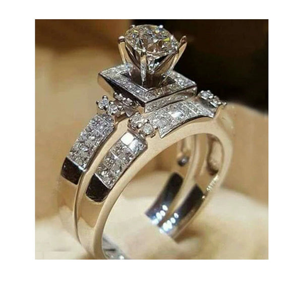 Wholesale Jewelry Minimalist Geometric Metal Diamond Ring With Crown Design For Women