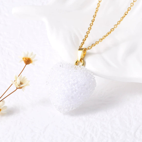 Wholesale Jewelry Minimalist Heartshaped Acrylic Pendant Necklace Copper Electroplating O Chain