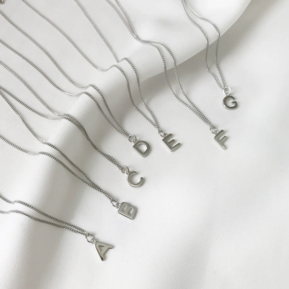 Wholesale Jewelry Minimalist 925 Sterling Silver English Letter Pendant Necklace Geometric Style