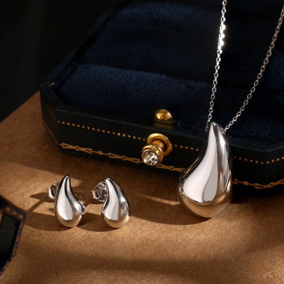 Wholesale Jewelry Minimalist Style 925 Silver Heart Water Drop Bell Pendant Necklace And Earrings Set With Electroplating