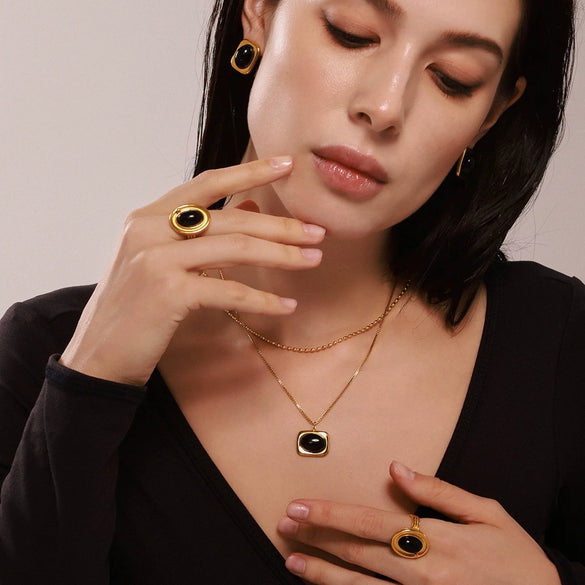 Wholesale Jewelry Natural Black Onyx And 316L Stainless Steel Electroplated With 18K True Gold Earrings Necklace Ring For Women