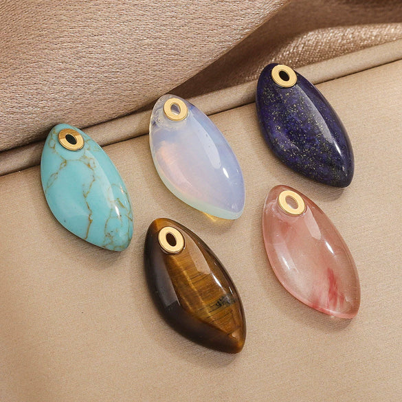 Wholesale Jewelry Natural Stone Pink Crystal Turquoise Stainless Steel Oval Pendant Necklace With Geometric Style And Electroplating Treatment