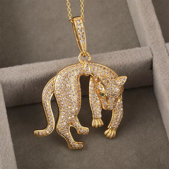 Wholesale Jewelry Punk Hiphop Style Leopard Pendant Necklace Copper Plated Real Gold With Zircon And Geometric Design