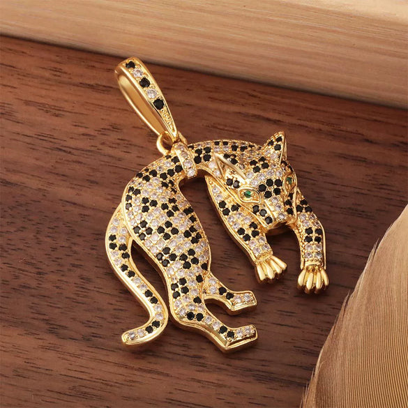 Wholesale Jewelry Punk Hiphop Style Leopard Pendant Necklace Copper Plated Real Gold With Zircon And Geometric Design