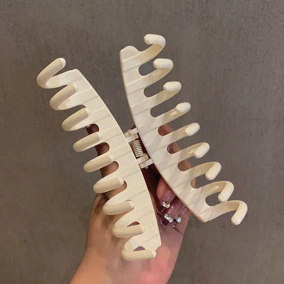 Wholesale Jewelry Resin Glossy Transparent Retro Catch Clip Gooddiy