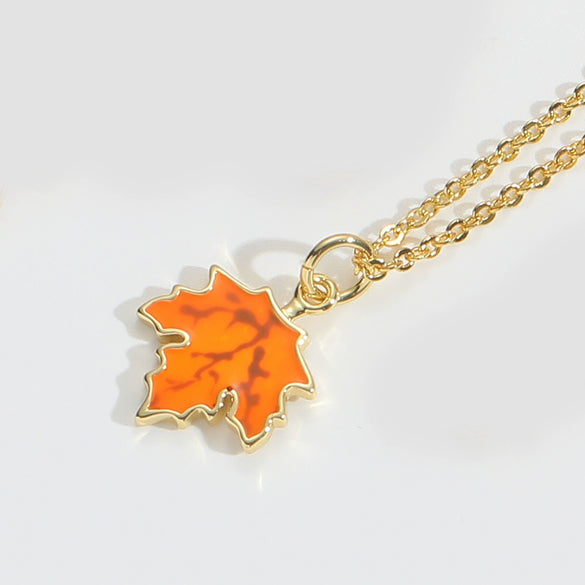 Wholesale Jewelry Retro Cute Geometric Copper Mixed Gemstone Setting Electroplated Pendant Clavicle Chain Necklace For Women