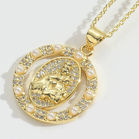 Wholesale Jewelry Retro Discshaped Geometric Copper Mixed Gemstone Setting Inlaid Pearl Electroplating Pendant Clavicle Chain Necklace For Women