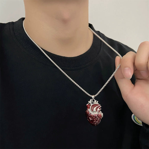 Wholesale Jewelry Retro Fashion Beating Heart Pendant Alloy Necklace With Electroplating
