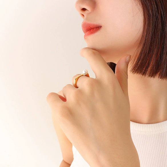 Wholesale Jewelry Retro Fashion Imitation Pearl Opening Ring 316L Stainless Steel Gold Plated Geometric Women's