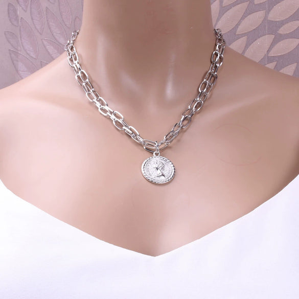 Wholesale Jewelry Retro Geometric Embossed Alloy Double Layer Snake Bone Chain Necklace