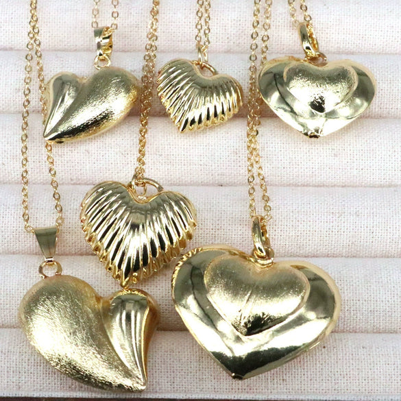 Wholesale Jewelry Retro Heartshaped Copper Water Wave Chain Necklace With Mixed Gem Inlay And Electroplating
