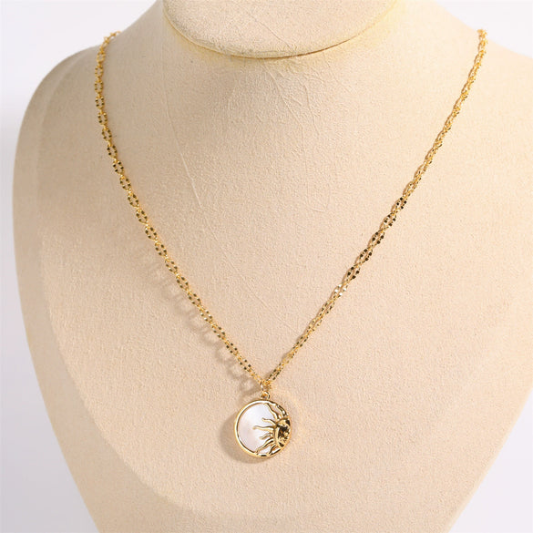 Wholesale Jewelry Retro Natural Style Round Sea Shell Copper Electroplated Ochain Pendant Necklace
