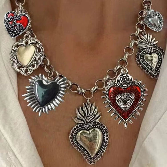 Wholesale Jewelry Retro Religious Alloy Heart Shape And Geometric Pendant Necklace With Silver O Word Chain Electroplated