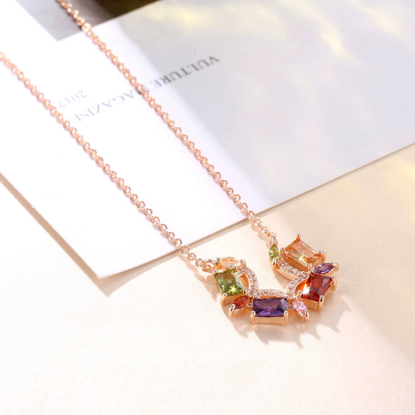 Wholesale Jewelry Retro Simple Fashion Inlaid Artificial Zircon Ochain Necklace With Geometric Pattern