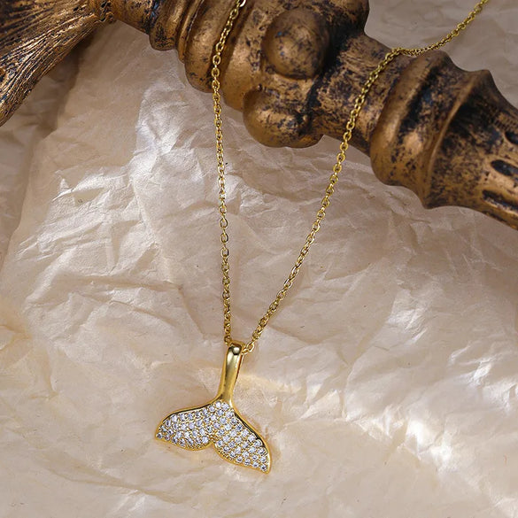 Wholesale Jewelry Retro Simple Style Geometric 304 Stainless Steel Shell Zircon 18K Gold Plated Inlay Pendant Necklace