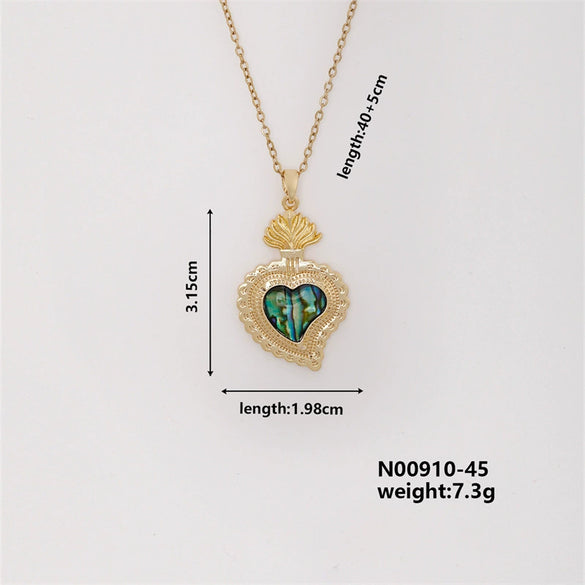 Wholesale Jewelry Retro Style Copper Inlaid Zircon Heart Pendant Ochain Necklace For Female