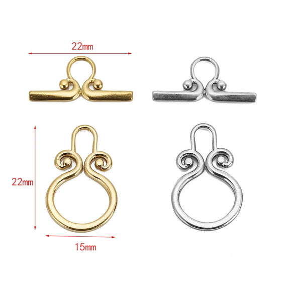 Wholesale Jewelry Retro Style Flower Pattern Stainless Steel Obuckle Necklace And Bracelet With Electroplating