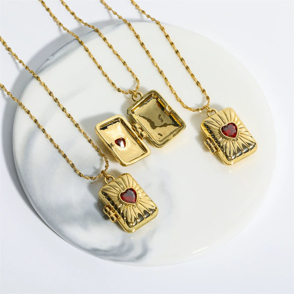Wholesale Jewelry Retro Style Heart Shape Copper Electroplated Pendant Necklace For Women