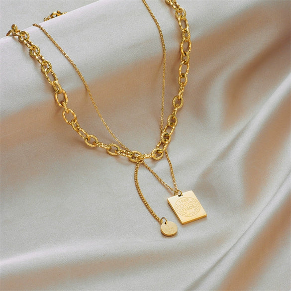 Wholesale Jewelry Retro Style Square Geometric Titanium Steel Electroplated Pendant Necklace For Women