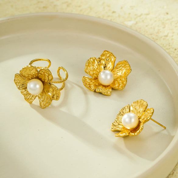 Wholesale Jewelry Retro Style Stainless Steel Petal Texture With Pearl Earrings Electroplated