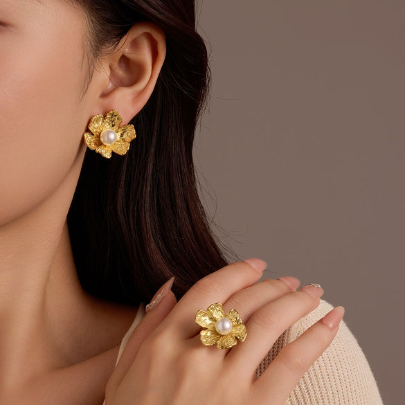 Wholesale Jewelry Retro Style Stainless Steel Petal Texture With Pearl Earrings Electroplated