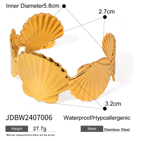 Wholesale Jewelry Retro Style Stainless Steel Scallop Opening Bracelet With Electroplating