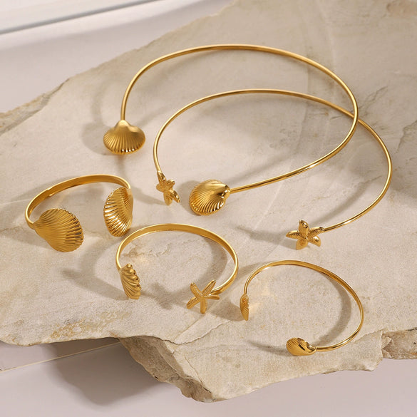 Wholesale Jewelry Retro Style Stainless Steel Scallop Opening Bracelet With Electroplating