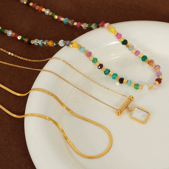 Wholesale Jewelry Retro Style 316L Stainless Steel 18K Gold Plated Geometric White Shell Pendant Necklace