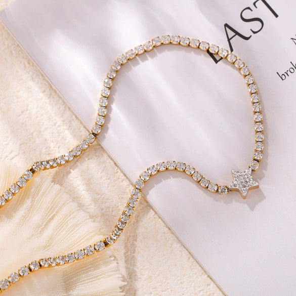 Wholesale Jewelry Retro Sweet Geometric Star Pendant Necklace Titanium Steel Zircon 18K Gold Plated