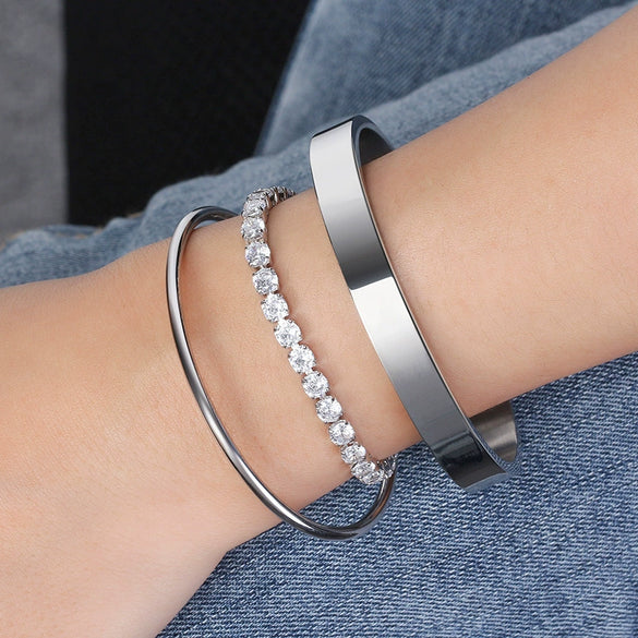 Wholesale Jewelry S925 Sterling Silver Bracelet With Geometric Pattern And Electroplating For Women