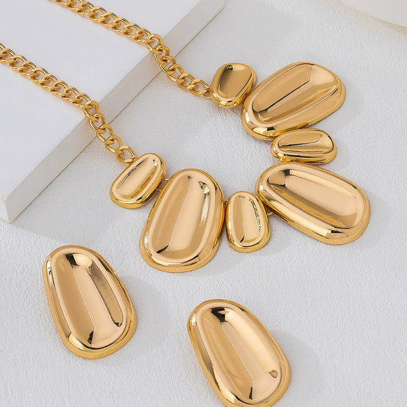 Wholesale Jewelry Set Exaggerated Water Drop Pendant Necklace Electroplated Alloy Geometric Pattern For Women