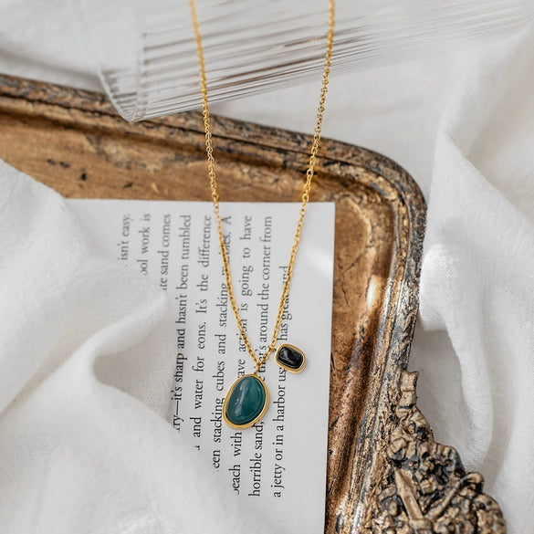 Wholesale Jewelry Set Titanium Steel Mixed Gemstone Inlay Peacock Pendant Electroplated Box Chain For Women Fashion Retro Style