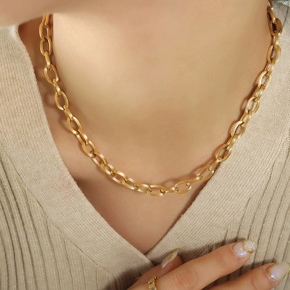 Wholesale Jewelry Set Titanium Steel Necklace Bracelet With Geometric Style And Electroplating Treatment For Women