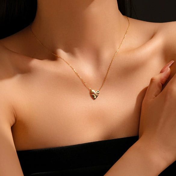 Wholesale Jewelry Silver Geometric Cross Pendant Necklace Electroplated With Platinum And 18K Gold