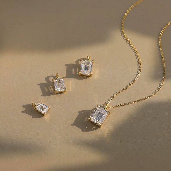 Wholesale Jewelry 925 Silver Geometric Zircon Pendant Necklace With Electroplating And Sugar Cube Shape