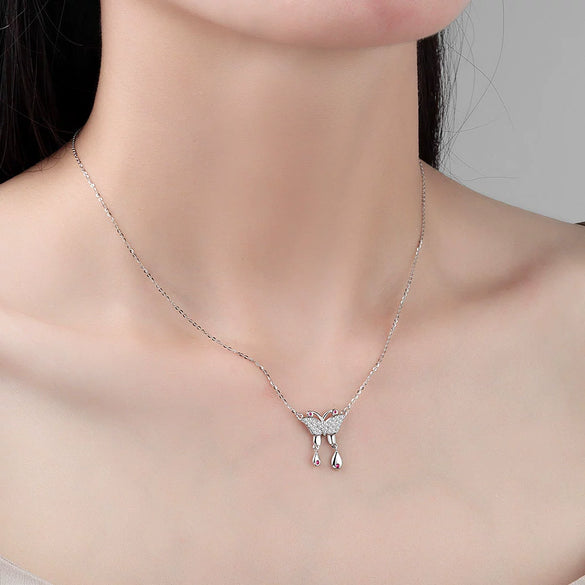 Wholesale Jewelry Silver 925 Sterling Geometric Butterfly Pendant Necklace With Electroplating Treatment