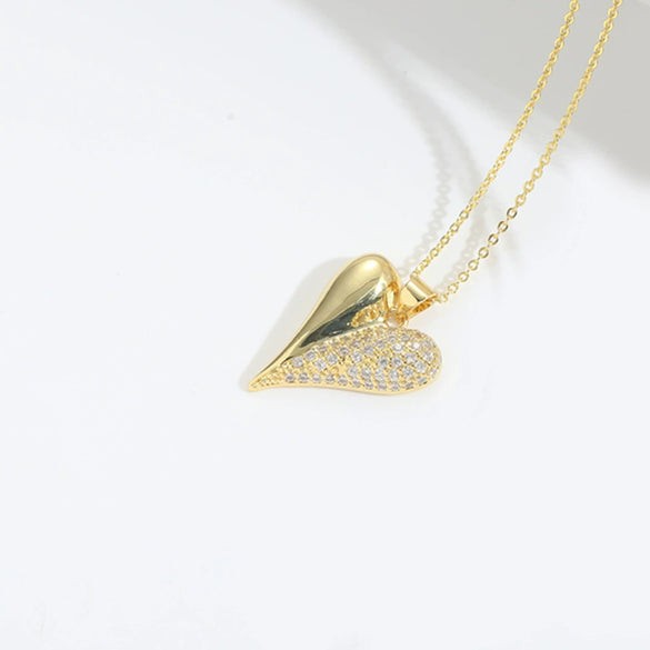 Wholesale Jewelry Simple Geometric Copper Zirconia Mixed Gemstone Setting Cross Pendant Ochain Ladies Necklace