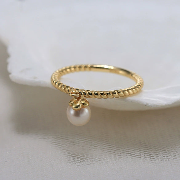 Wholesale Jewelry Simple Geometric S925 Sterling Silver Ring With Freshwater Pearl For Women Electroplated