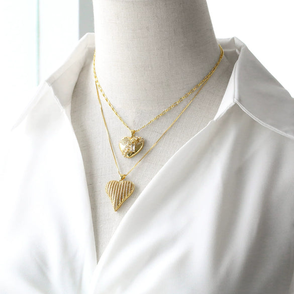 Wholesale Jewelry Simple Heart Pendant Necklace Women Copper Plated Real Gold Full Zircon Clavicle Chain