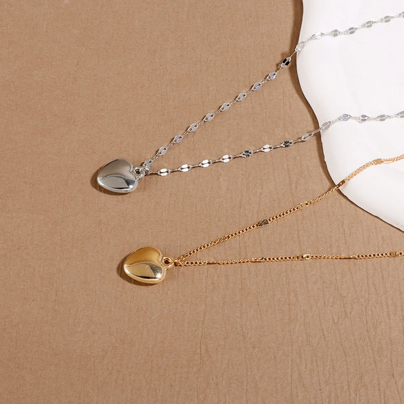 Wholesale Jewelry Simple Heart Shape Iron Plastic Pendant Electroplated Twist Chain Single Layer Women's Necklace