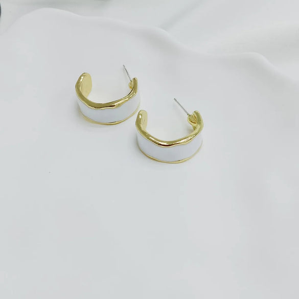 1 Pair Simple Style C Shape Enamel Alloy Ear Studs