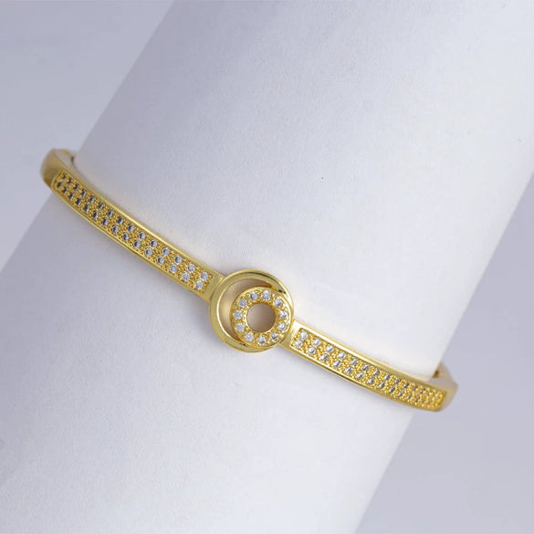 Wholesale Jewelry Simple Style Copper Bracelet With Concentric Circle Shape And Diamondencrusted Electroplating Design