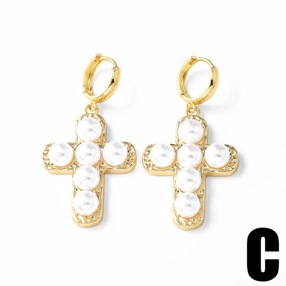 Wholesale Jewelry Simple Style Heart Shape Copper 18K Gold Plated Pearl Love Earrings For Women