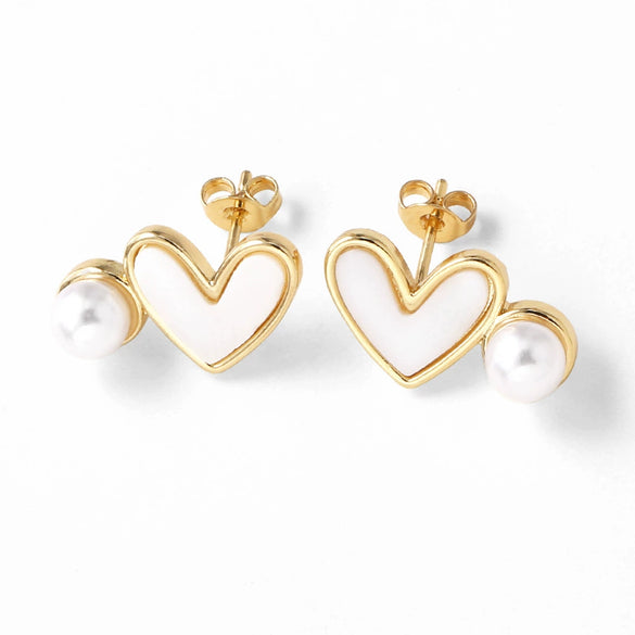 Wholesale Jewelry Simple Style Heartshaped Copper Earrings With 18K Gold Plated Electroplating For Women