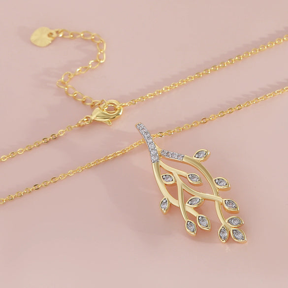 Wholesale Jewelry Simple Style Leaf Copper Electroplated Ochain Pendant Necklace